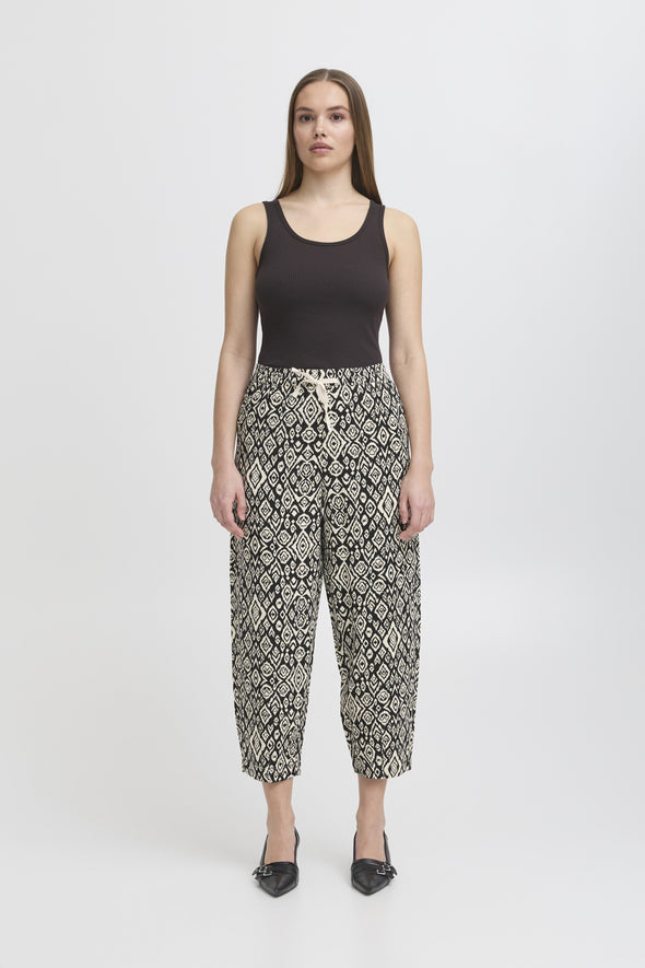 Linno Barrel black diamond pants