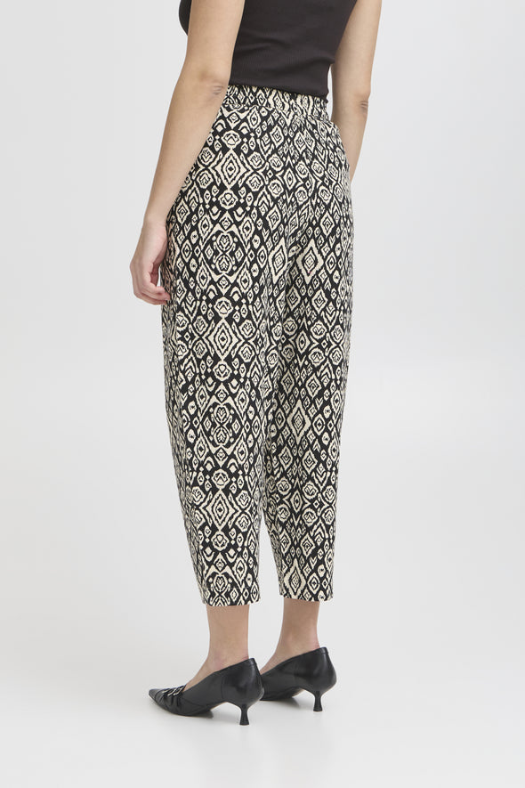 Linno Barrel black diamond pants