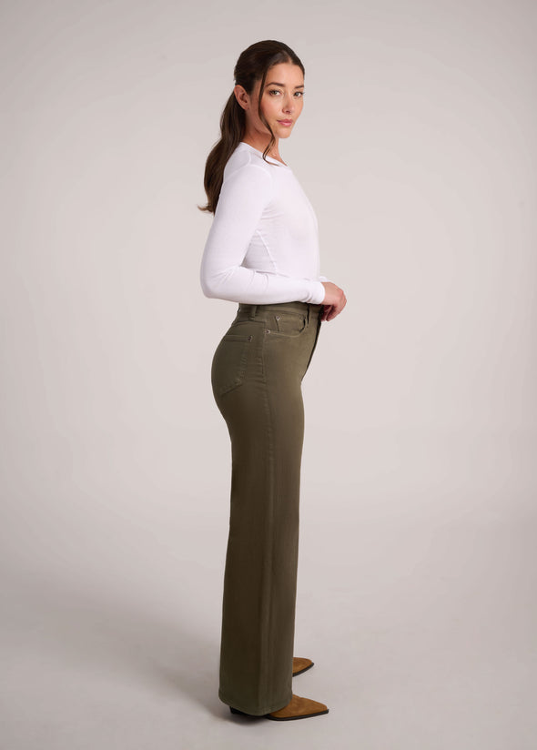 Lily 2742