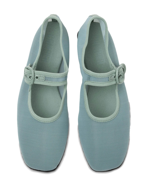 Casi Myra green