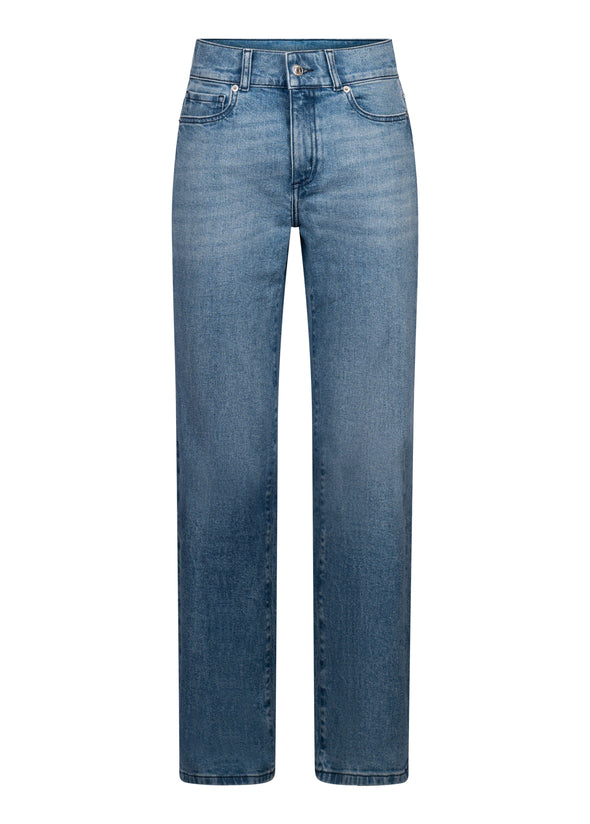 Chloe 2838
