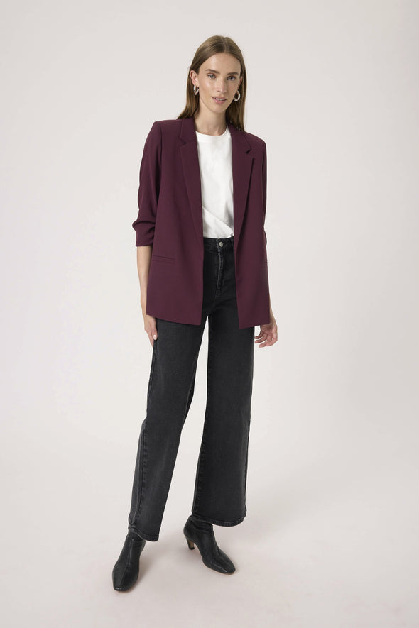 Shirley winetasting jacket