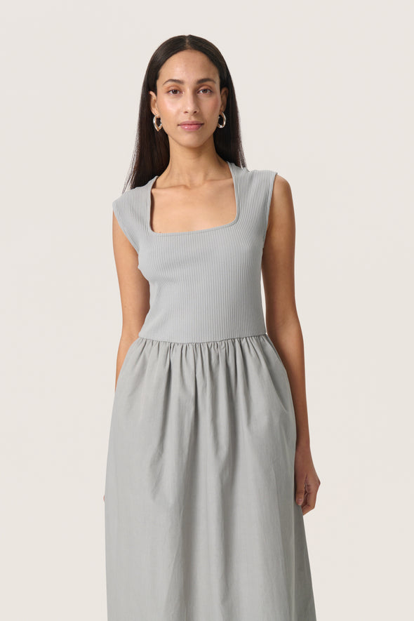 Robe Simone Phoebe Ultimate Gray