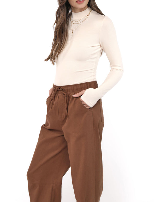 Ronan Mock Neck crème