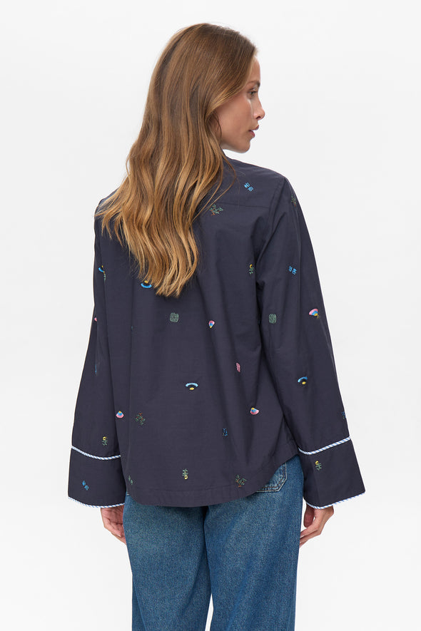 Nuchiro shirt