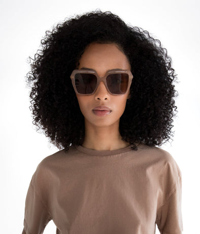 Lois-2 nude recycled sunglasses
