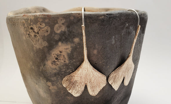 Ginkgo leaf earrings in bronze