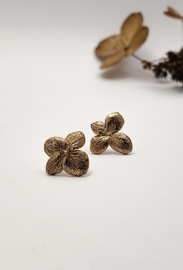 Stud earrings Hydrangea flowers in bronze