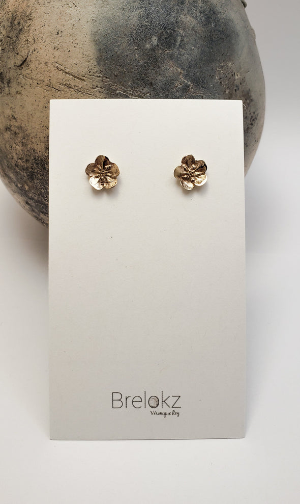 Stud earrings Forget-me-not flowers in bronze