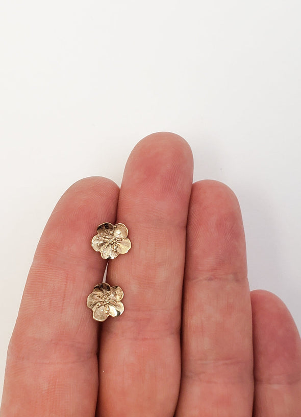 Stud earrings Forget-me-not flowers in bronze