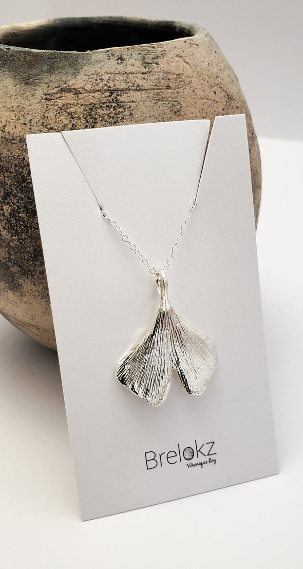 Silver Ginkgo leaf necklace