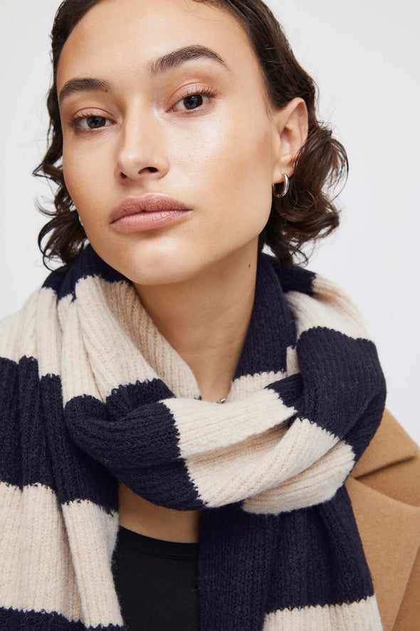 Foulard Ivona noir
