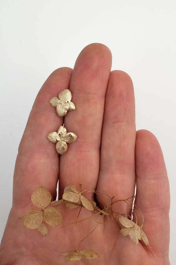 Stud earrings Hydrangea flowers in bronze