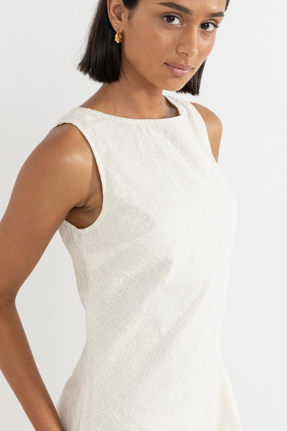 Porto Eyelet dress